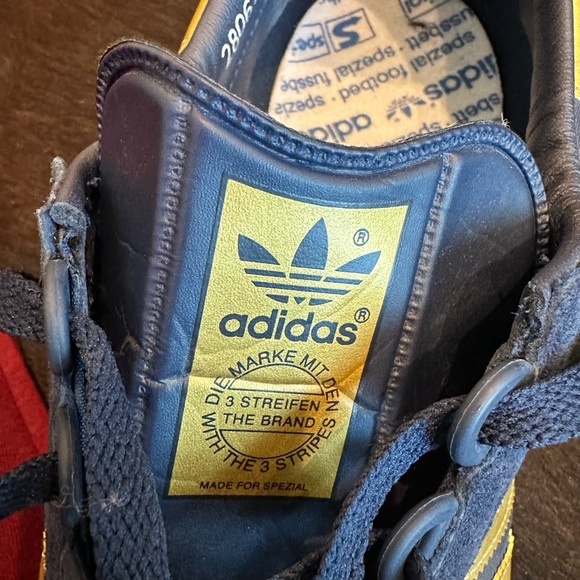 Adidas sneakers - Picture 6 of 7